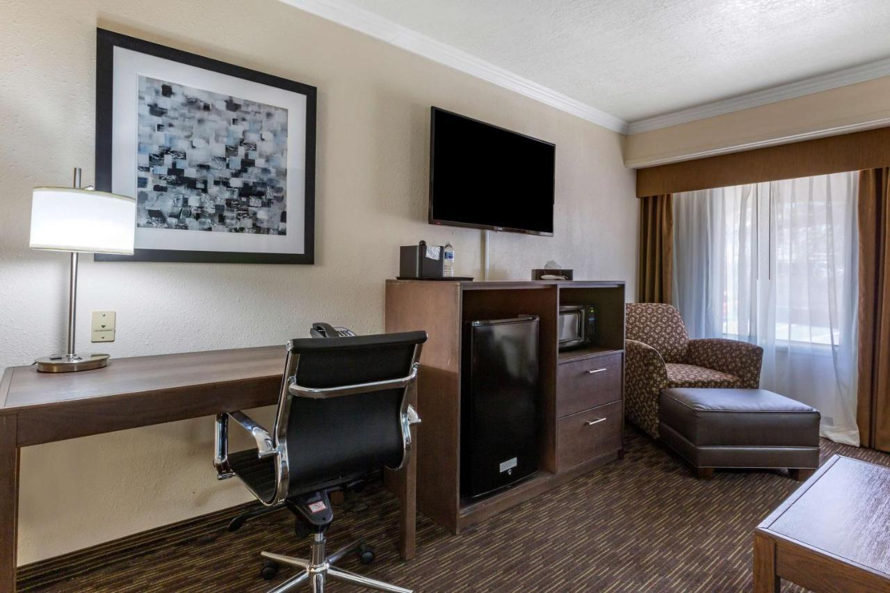 Best Western Airport Albuquerque Innsuites Hotel & Suites Zewnętrze zdjęcie