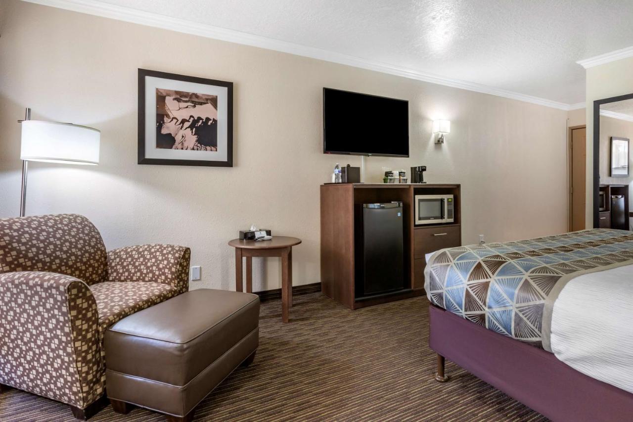 Best Western Airport Albuquerque Innsuites Hotel & Suites Zewnętrze zdjęcie